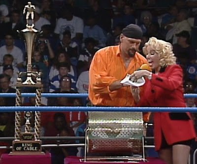 WCW Clash of the Champions 21 - Jesse Ventura & Missy Hyatt draw Battle Bowl teams