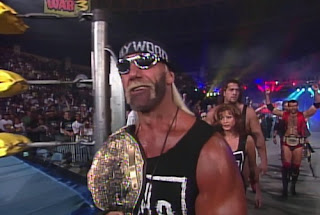 WCW WORLD WAR 3 1996 - Hulk Hogan signed a contract to face Roddy Piper at Starrcade 1996