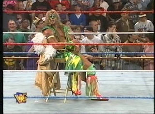 WWF / WWE - IN YOUR HOUSE 7 - GOOD FRIENDS BETTER ENEMIES - Ultimate Warrior generally being awesome in a match against Goldust