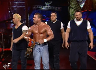 WWE / WWF Armageddon 1999 - European Champion British Bulldog w/ The Mean Street Posse