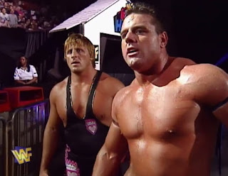 WWE / WWF - In Your House 14: Revenge of Taker - Owen Hart & British Bulldog faced The Legion of Doom 