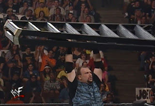 WWE / WWF Wrestlemania 2000 - Bubba Ray Dudley with a ladder