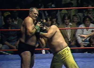 WCCW Christmas Star Wars '81 - Fritz Von Erich vs. Kabuki