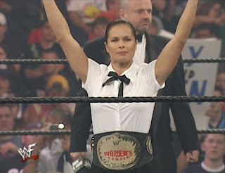 WWE / WWF Survivor Series 2000 - Ivory defended the Women's Championship against Lita