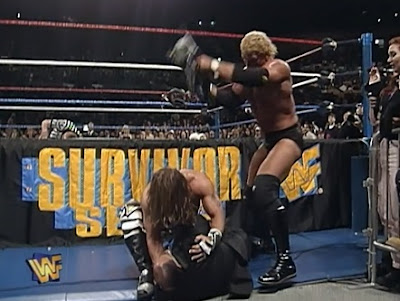 WWF / WWE SURVIVOR SERIES 1996: Sid Smashes Shawn Michaels with a camera WWF / WWE SURVIVOR SERIES 1996: Sid Smashes Shawn Michaels with a camera